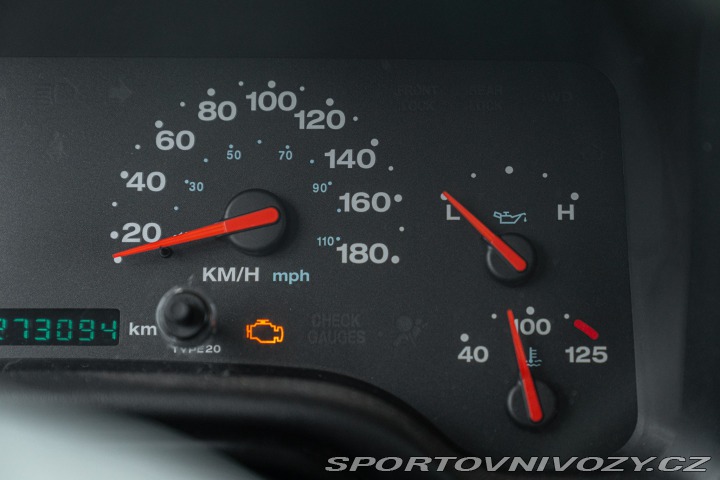 Ostatní značky Ostatní modely Jeep WRANGLER SAHARA 4.0 2003