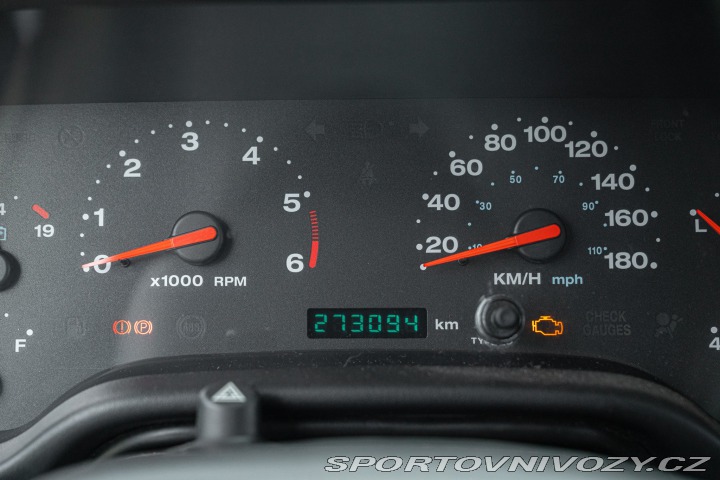 Ostatní značky Ostatní modely Jeep WRANGLER SAHARA 4.0 2003