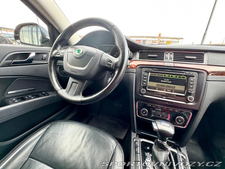 Škoda Superb 3.6 v6 4x4 2012