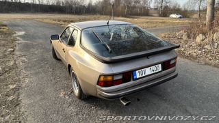 Porsche 944 1983