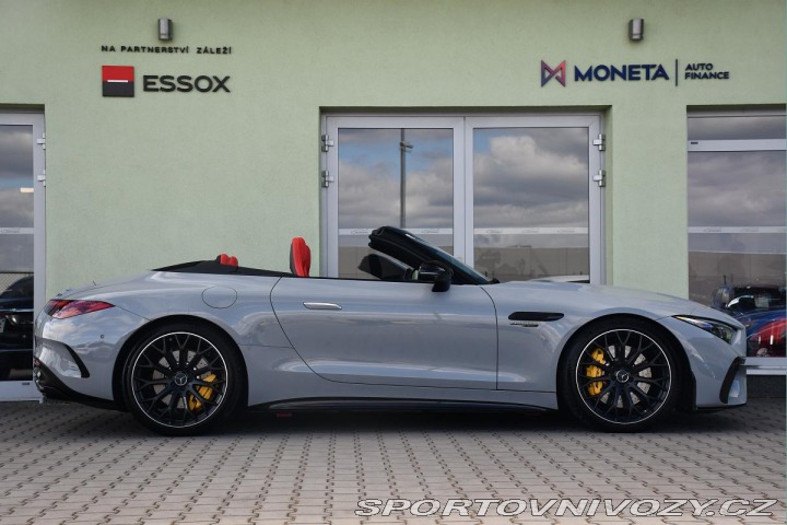 Mercedes-Benz SL 63 AMG REZERVACE 2023