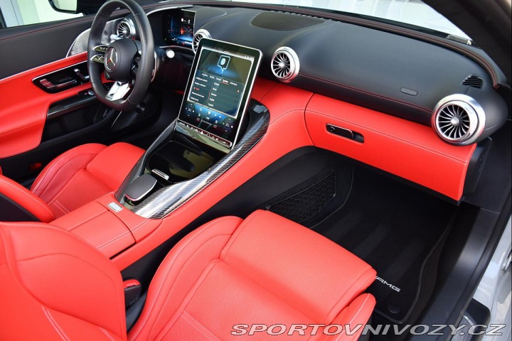 Mercedes-Benz SL 63 AMG REZERVACE 2023