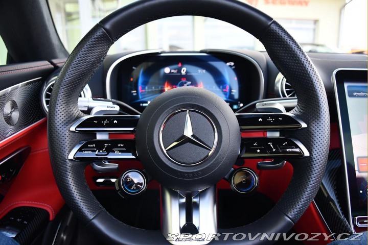 Mercedes-Benz SL 63 AMG REZERVACE 2023