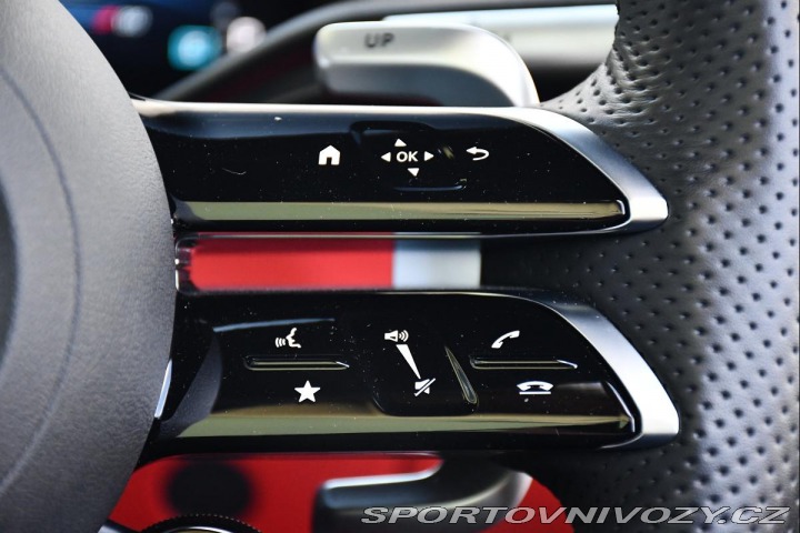 Mercedes-Benz SL 63 AMG VZDUCH KARBON P. 4 2023