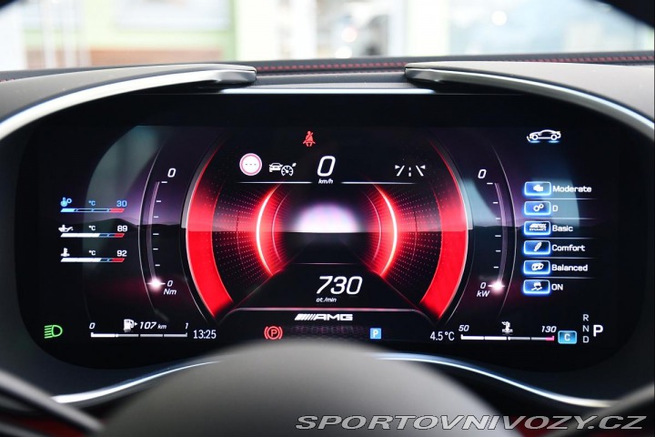Mercedes-Benz SL 63 AMG REZERVACE 2023