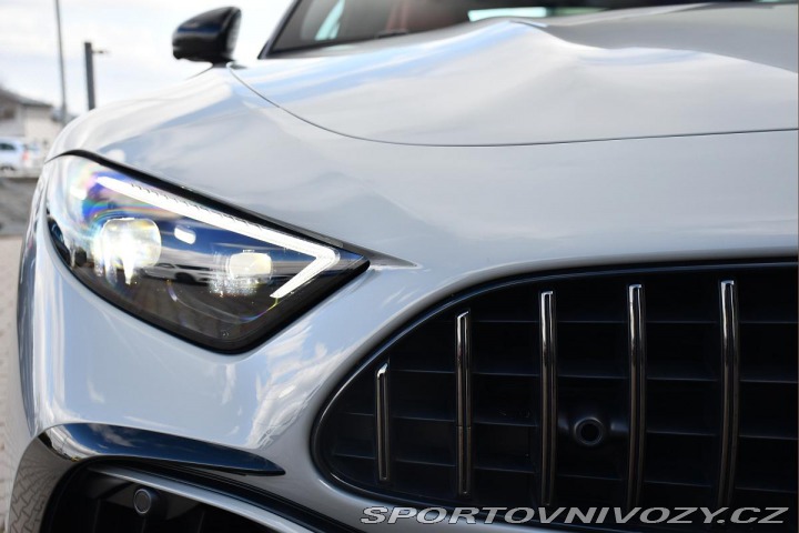 Mercedes-Benz SL 63 AMG REZERVACE 2023