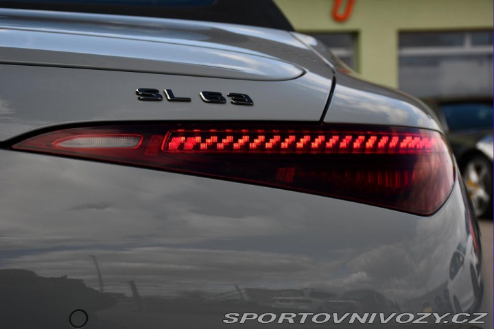 Mercedes-Benz SL 63 AMG VZDUCH KARBON P. 4 2023