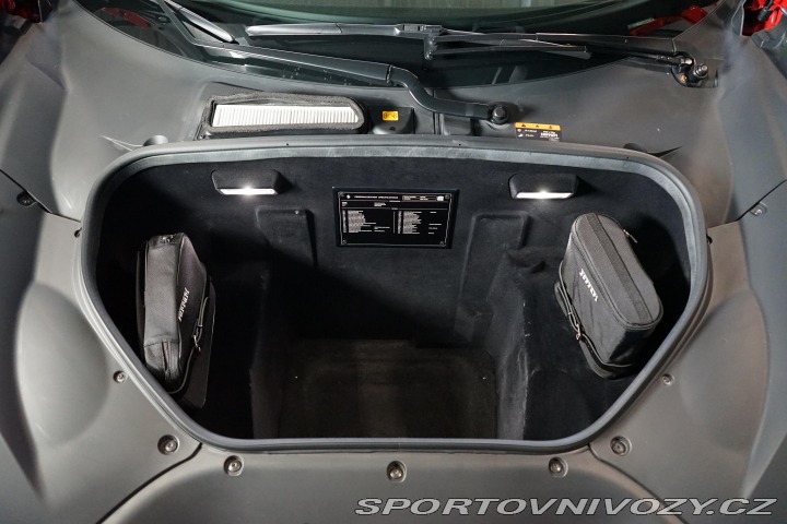 Ferrari 488 Pista Lift Carbon Navi Zá 2020