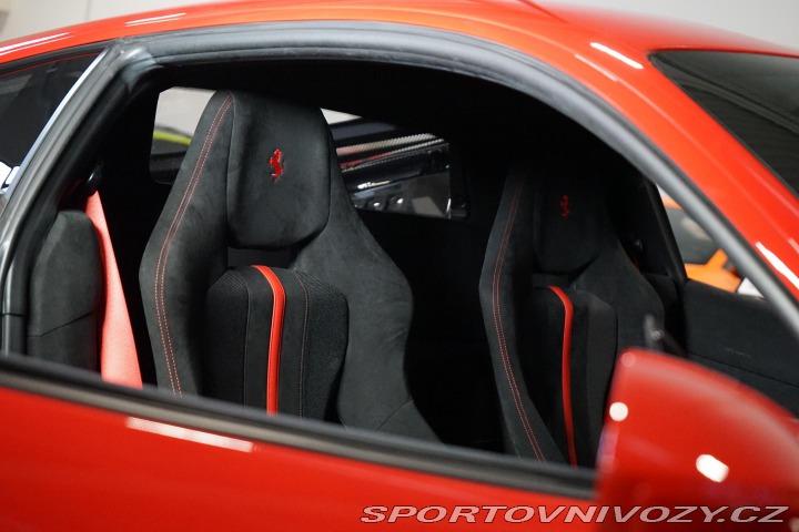 Ferrari 488 Pista Lift Carbon Navi Zá 2020