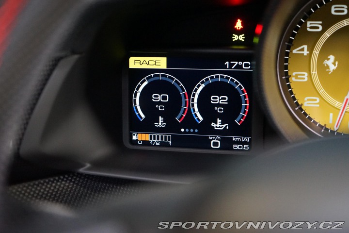 Ferrari 488 Pista Lift Carbon Navi Zá 2020