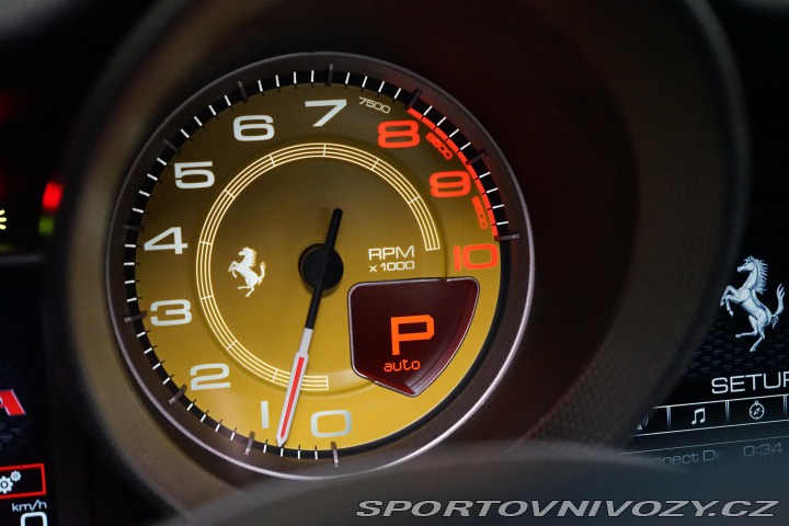 Ferrari 488 Pista Lift Carbon Navi Zá 2020