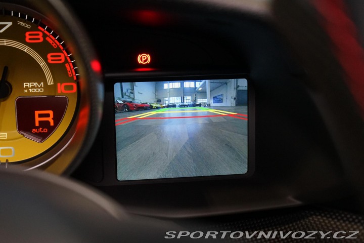 Ferrari 488 Pista Lift Carbon Navi Zá 2020