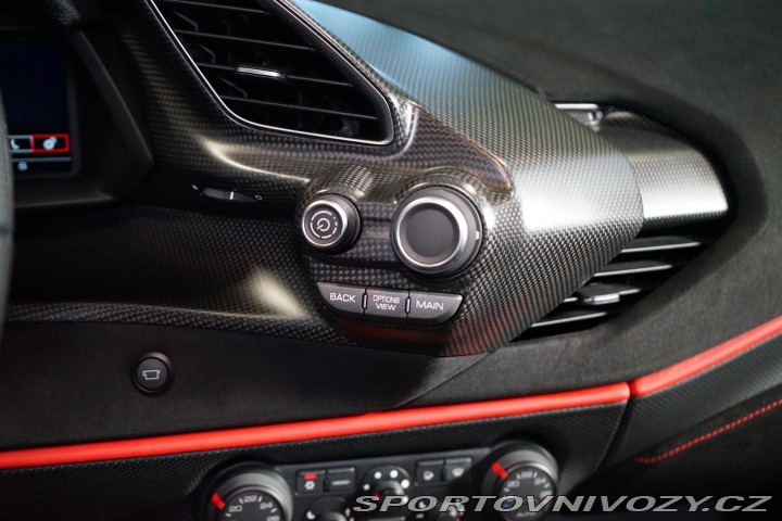 Ferrari 488 Pista Lift Carbon Navi Zá 2020