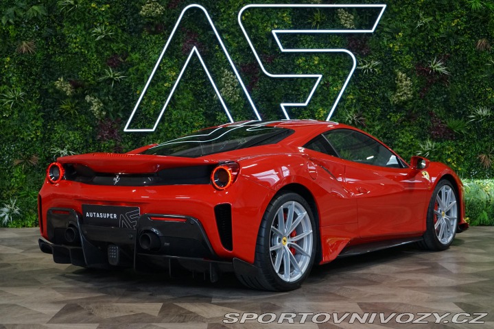 Ferrari 488 Pista Lift Carbon Navi Zá 2020