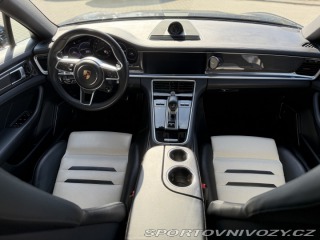 Porsche Panamera 4 E-Hybrid 2020