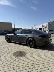 Porsche Panamera 4 E-Hybrid 2020
