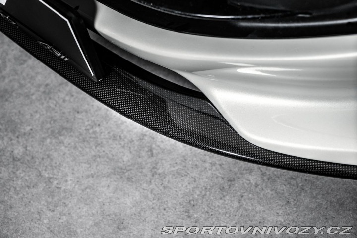 Ferrari Portofino SK 1800