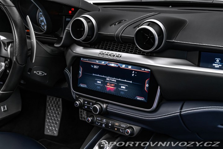 Ferrari Portofino SK 1800