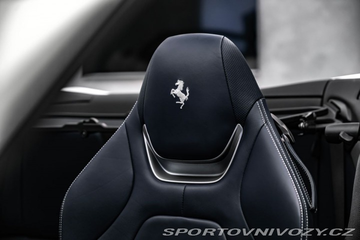 Ferrari Portofino SK 1800