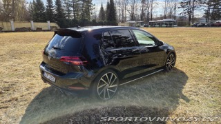 Volkswagen Golf 7.5R 2017