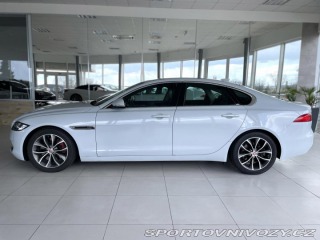 Jaguar XF 30d 221kW*KeyLess*FullLED 2015