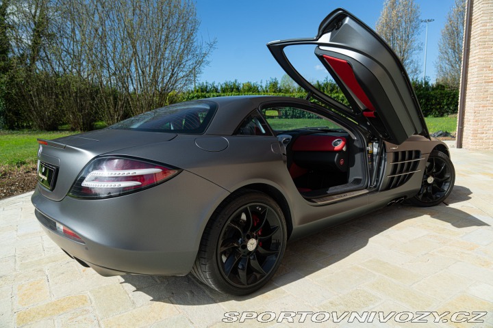 Mercedes-Benz SLR MCLAREN 2006