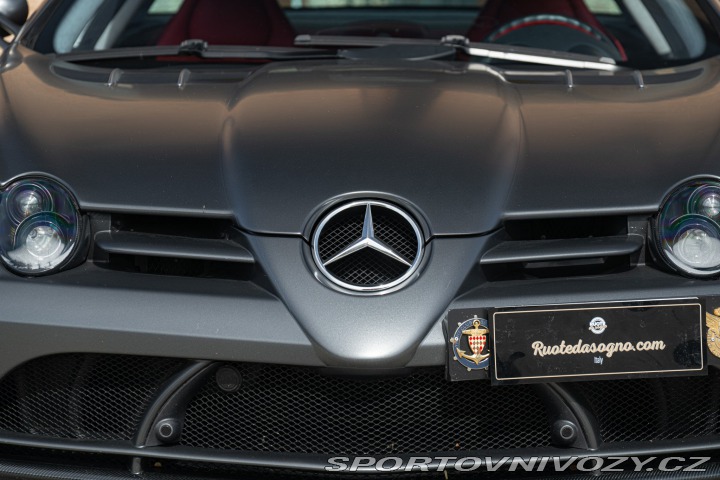 Mercedes-Benz SLR MCLAREN 2006