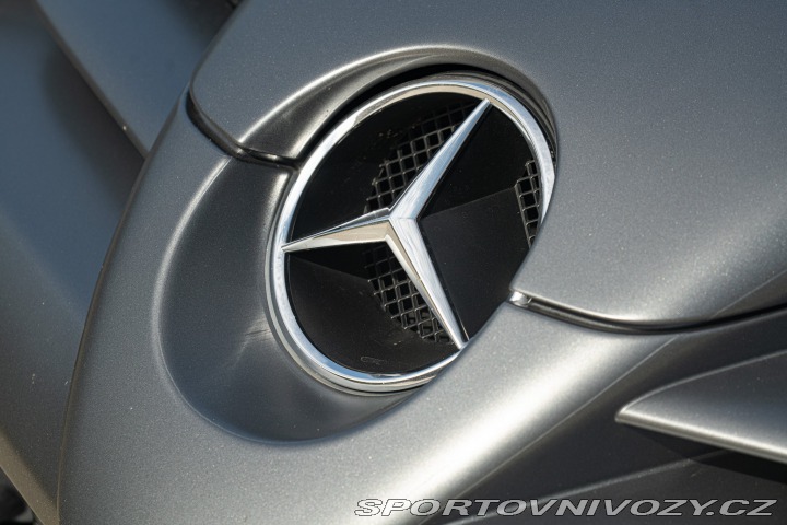 Mercedes-Benz SLR MCLAREN 2006