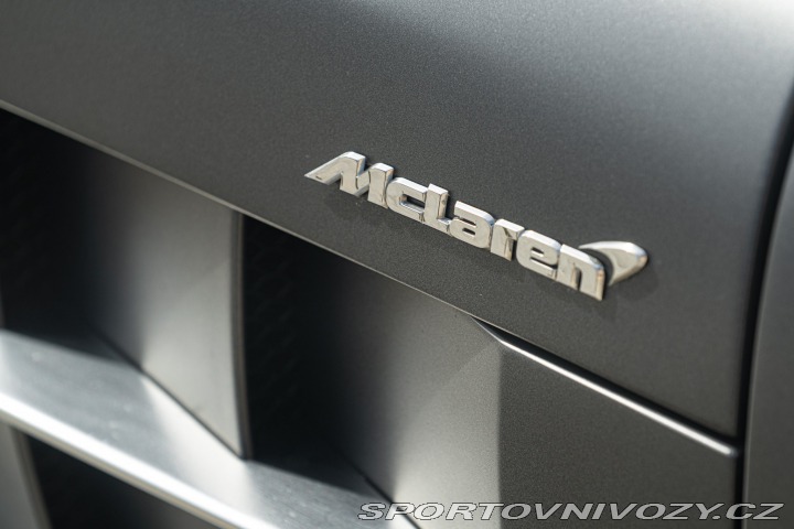 Mercedes-Benz SLR MCLAREN 2006