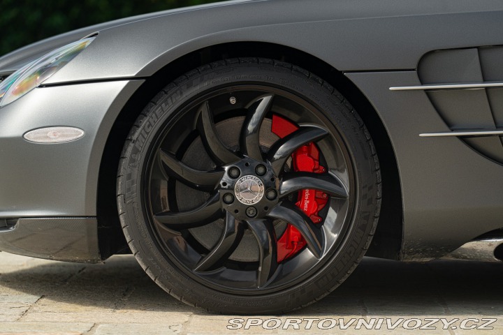 Mercedes-Benz SLR MCLAREN 2006