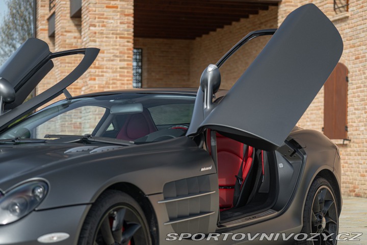 Mercedes-Benz SLR MCLAREN 2006