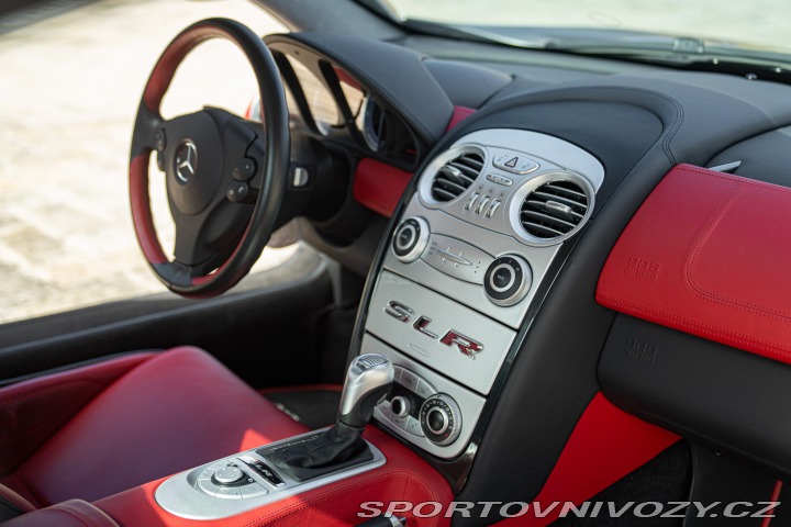 Mercedes-Benz SLR MCLAREN 2006