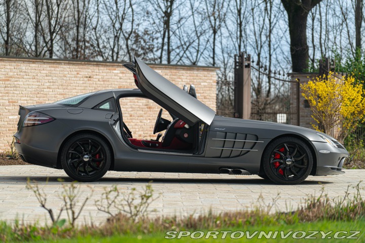 Mercedes-Benz SLR MCLAREN 2006