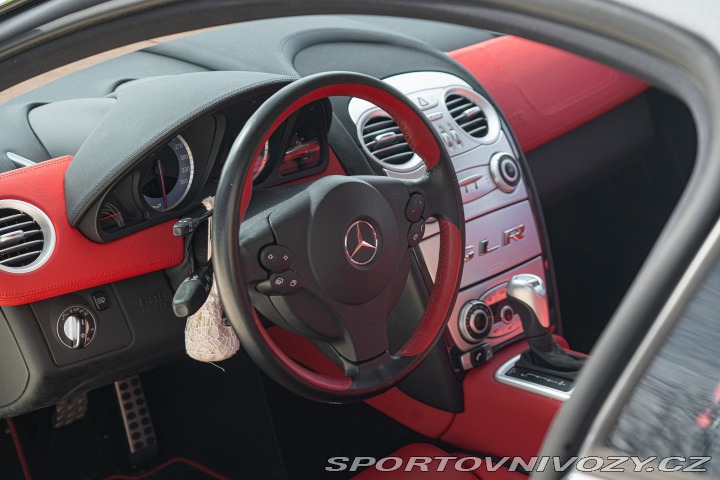 Mercedes-Benz SLR MCLAREN 2006