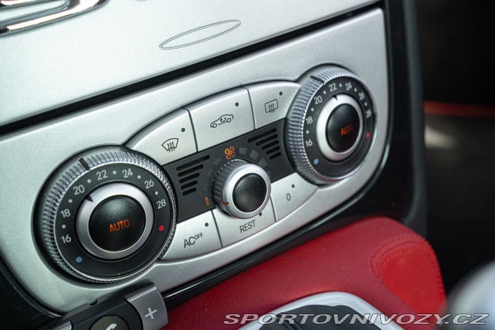 Mercedes-Benz SLR MCLAREN 2006