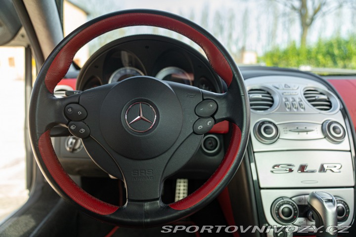 Mercedes-Benz SLR MCLAREN 2006