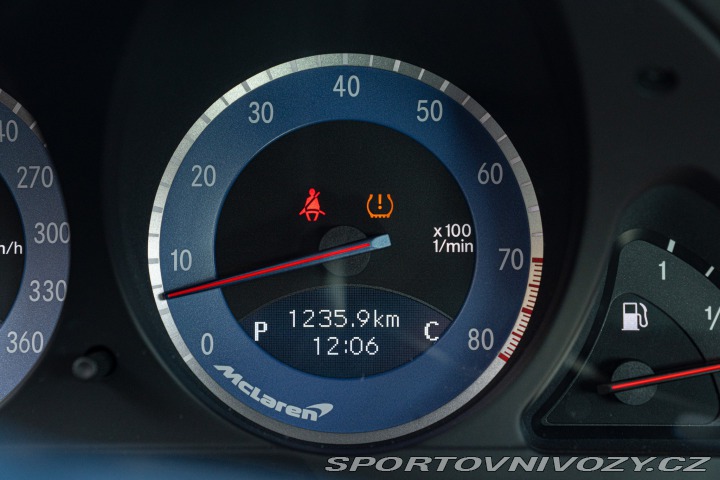 Mercedes-Benz SLR MCLAREN 2006