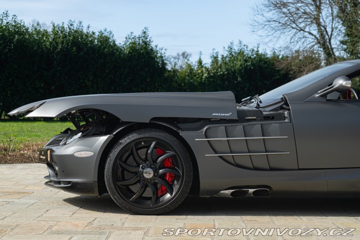 Mercedes-Benz SLR MCLAREN 2006