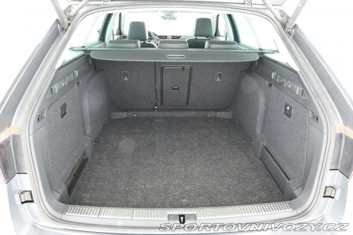 Škoda Superb Scout 2.0 TSI 2023