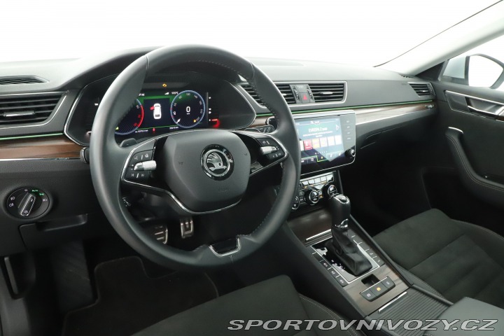 Škoda Superb Scout 2.0 TSI 2023