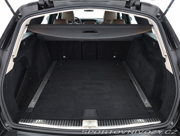 Mercedes-Benz E All-Terrain E 400 d 2019