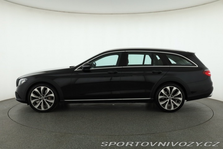 Mercedes-Benz E All-Terrain E 400 d 2019