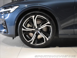 Volvo S60 2,0 B5 AWD ULT Headup,Pan 2023