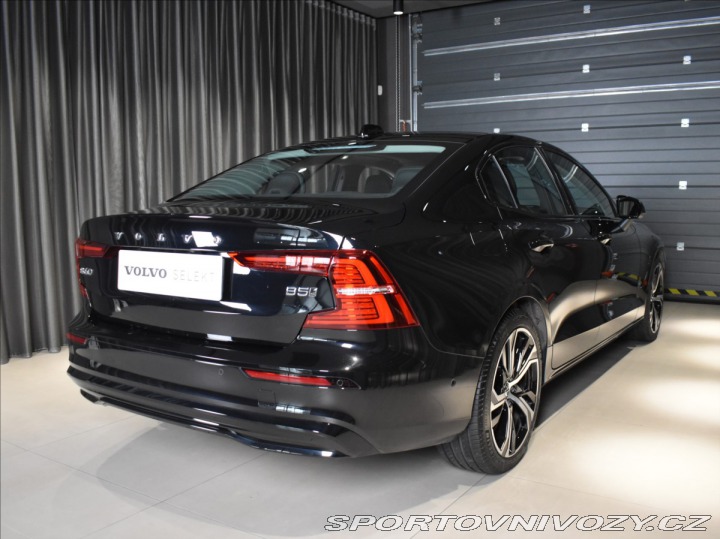 Volvo S60 2,0 B5 AWD Ultimate Dark 2023