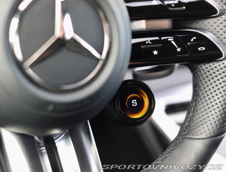 Mercedes-Benz AMG GT 4-dverové AMG43 4Matic+ 2022