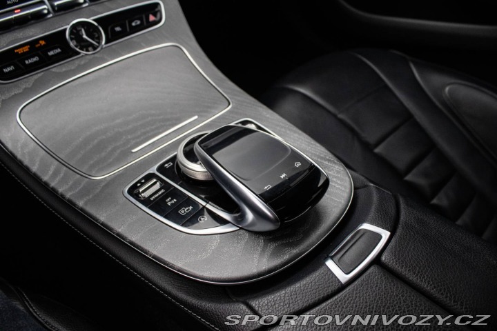 Mercedes-Benz CLS Kupé 450 4matic A/T 2019