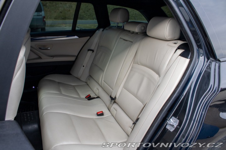 BMW 5 Touring 530d xDrive 2013