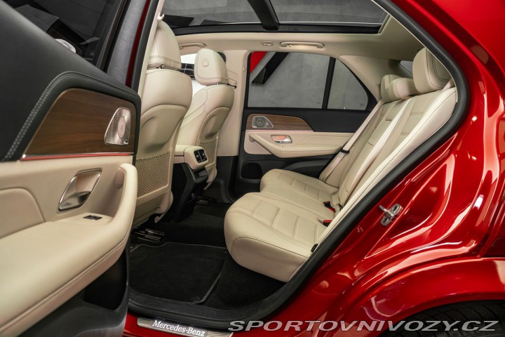 Mercedes-Benz Ostatní modely GLE 4M Pano 360 Burmester 2022