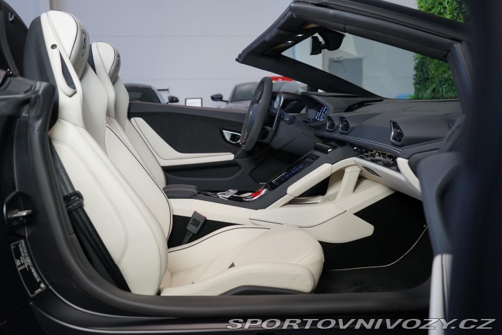 Lamborghini Huracán EVO Spyder AWD Lift Záruk 2023