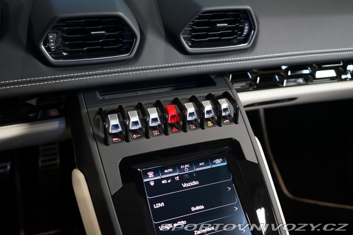 Lamborghini Huracán EVO Spyder AWD Lift Záruk 2023